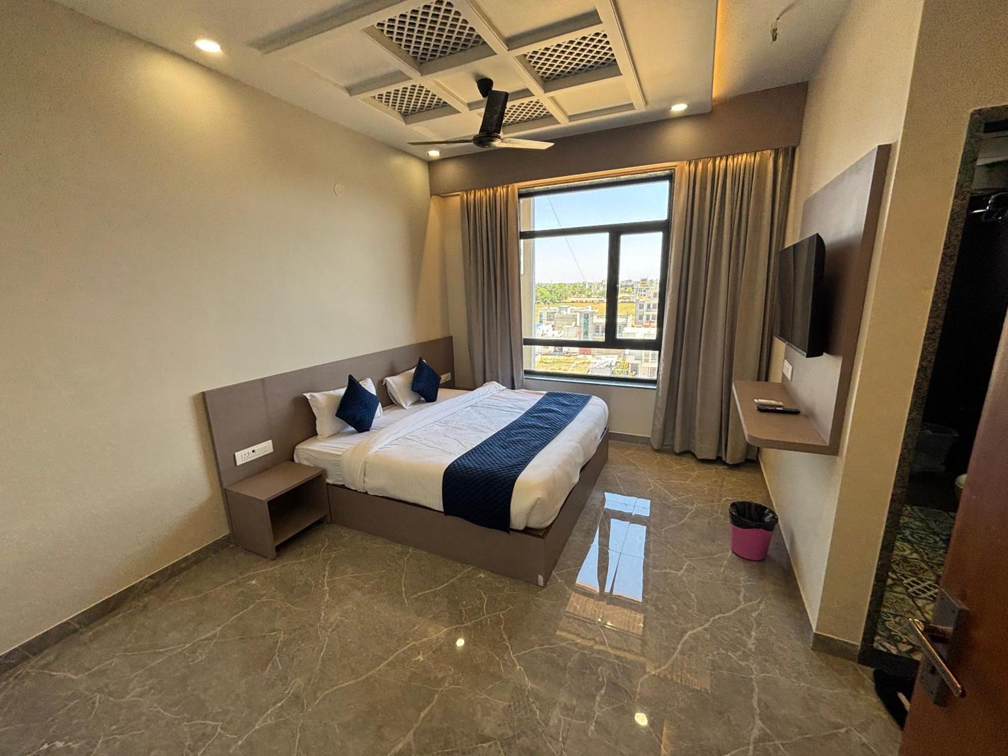 Hotel Sisodiya Palace Khatu Ngoại thất bức ảnh