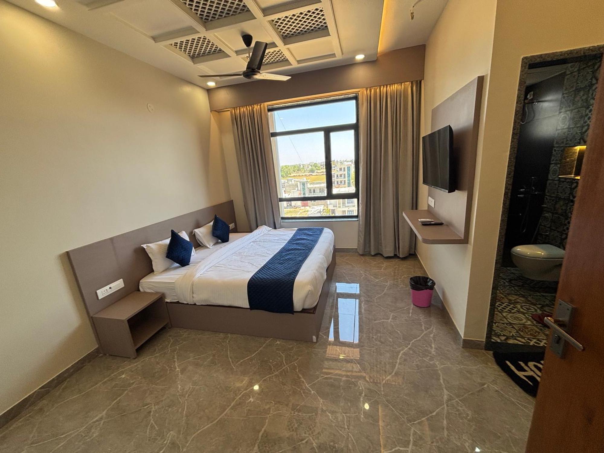 Hotel Sisodiya Palace Khatu Ngoại thất bức ảnh
