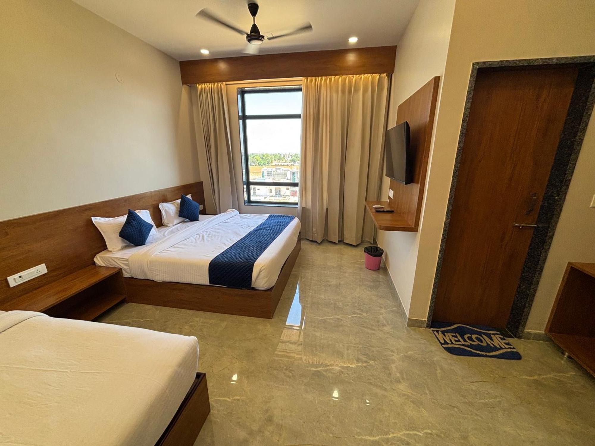 Hotel Sisodiya Palace Khatu Ngoại thất bức ảnh