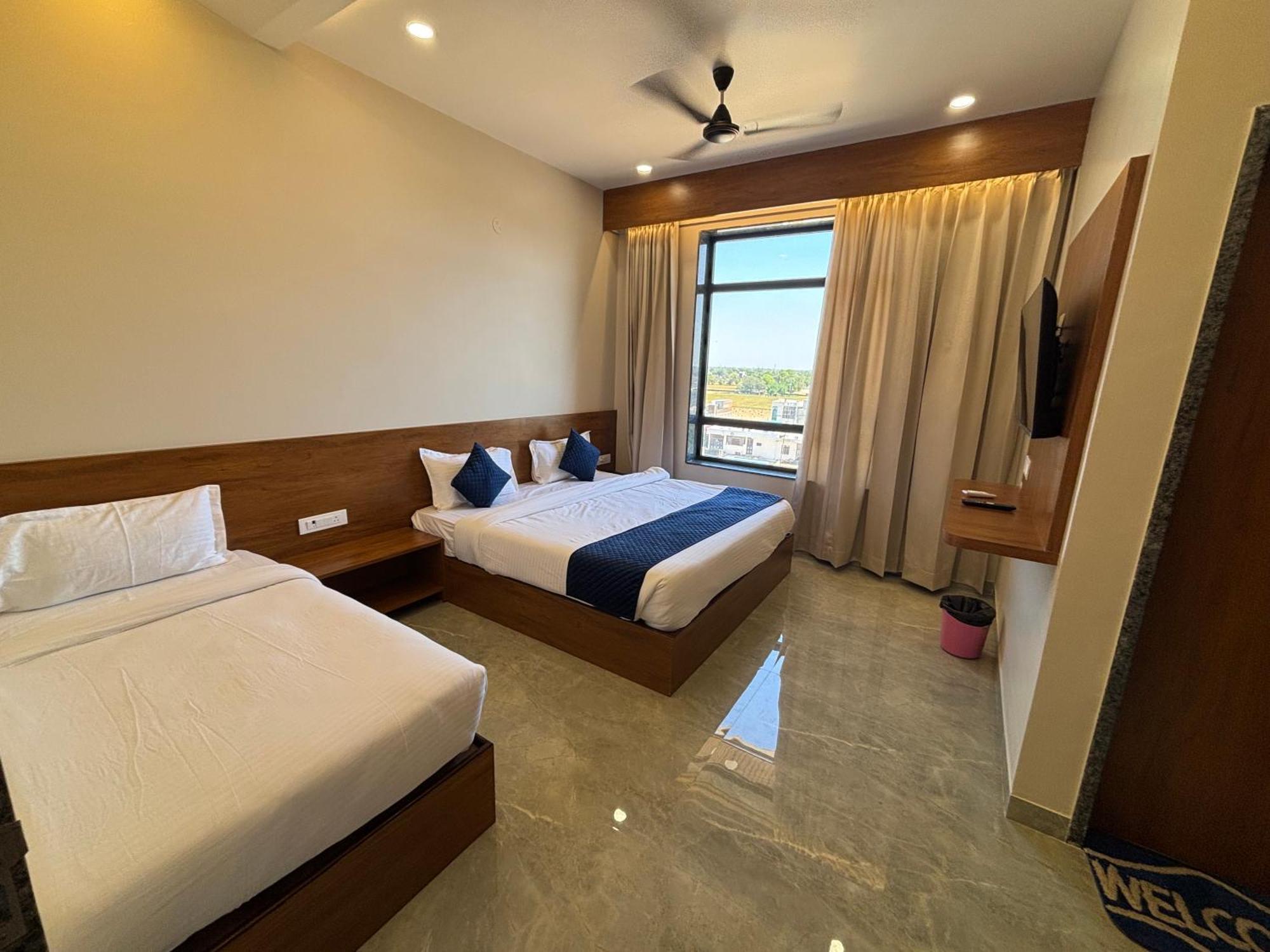 Hotel Sisodiya Palace Khatu Ngoại thất bức ảnh